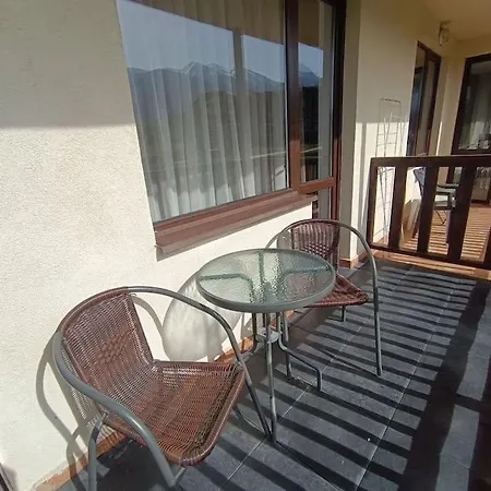 студио в мария антоанета بانسكو