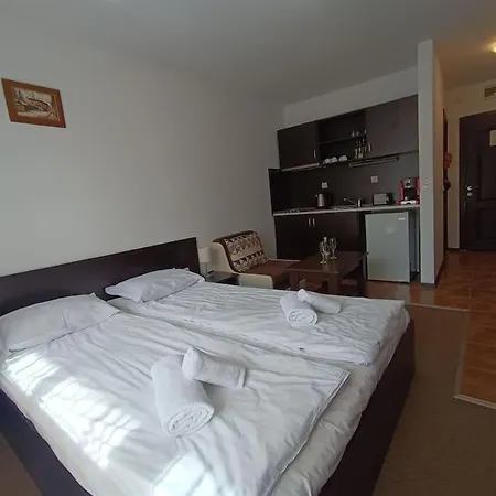 Apartment студио в мария антоанета *